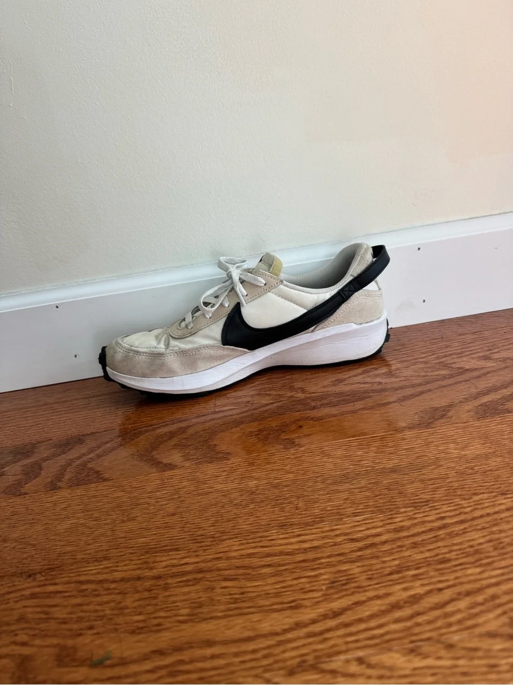 Nike Women's Waffle Debut Sneakers